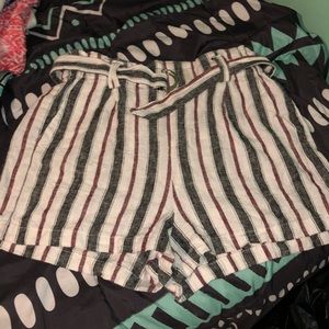 Lane tree shorts